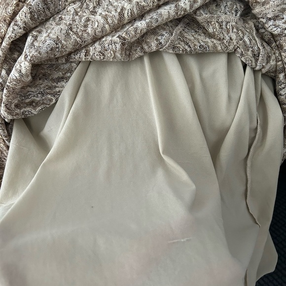 AVENUE V-neck Paisley Blouse with 3/4 sleeves lightweight sheer and lined 22/24 - Picture 6 of 8